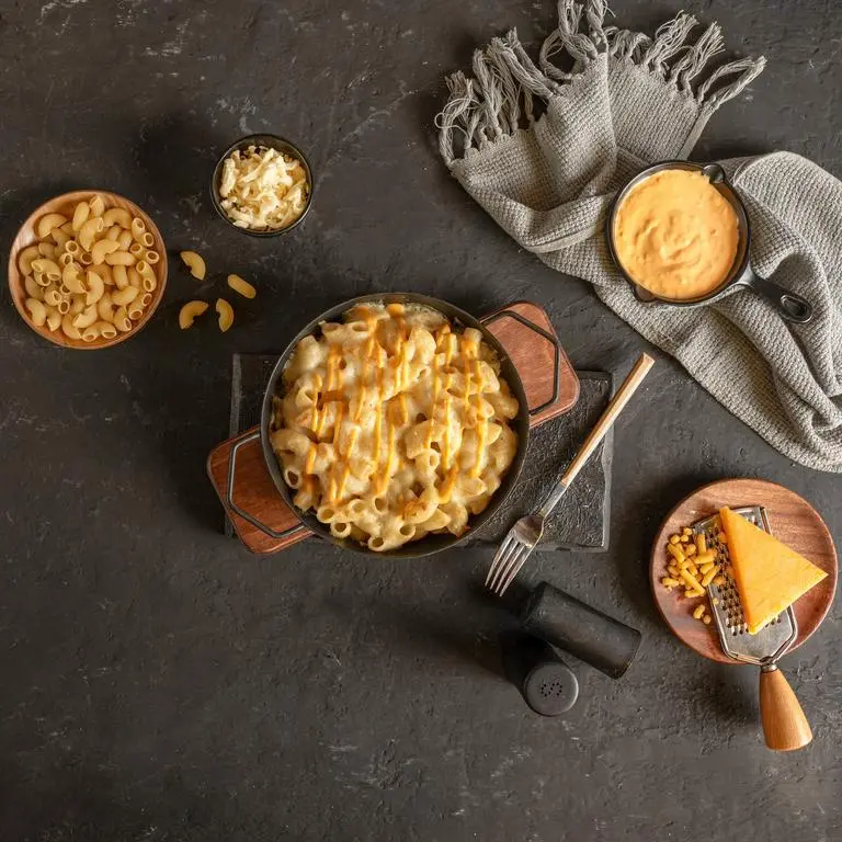 MAC N CHEESE